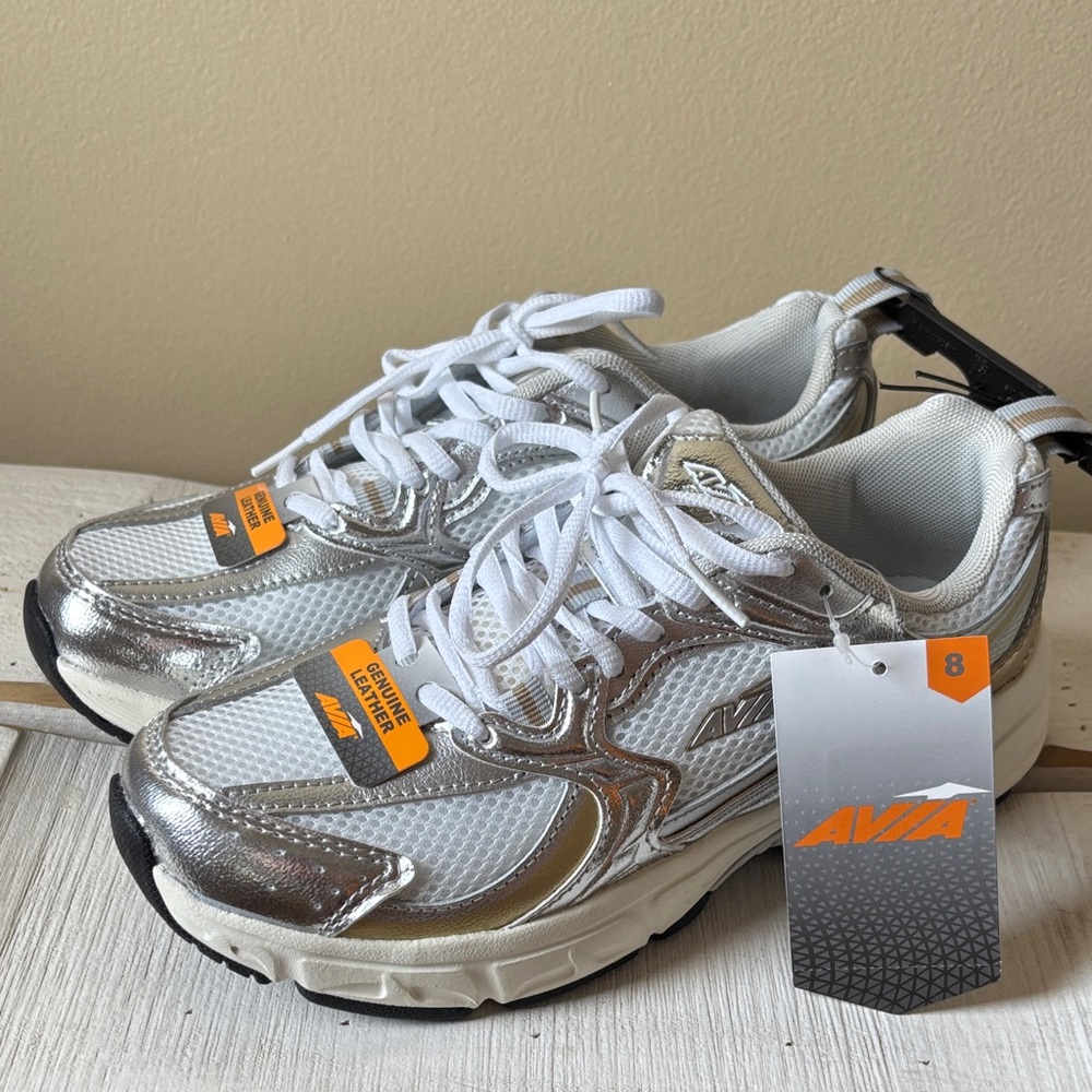 Mixed Metallic Silver, Gold and White Athletic Sneakers (AVIA 5000) - Picture 3 of 6